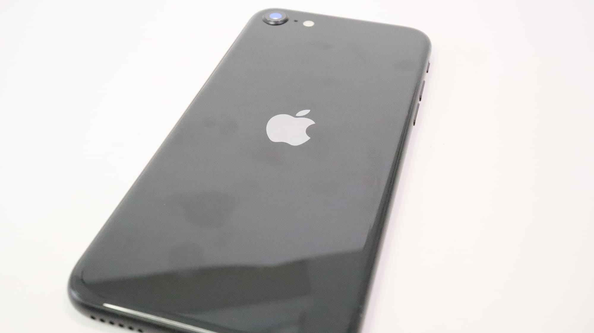 【タイムSALE】iPhone SE 第二世代 64gb｜ブラック｜コスパ○