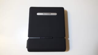 RAVPower 3000mAhポータブル電源の外観デザイン