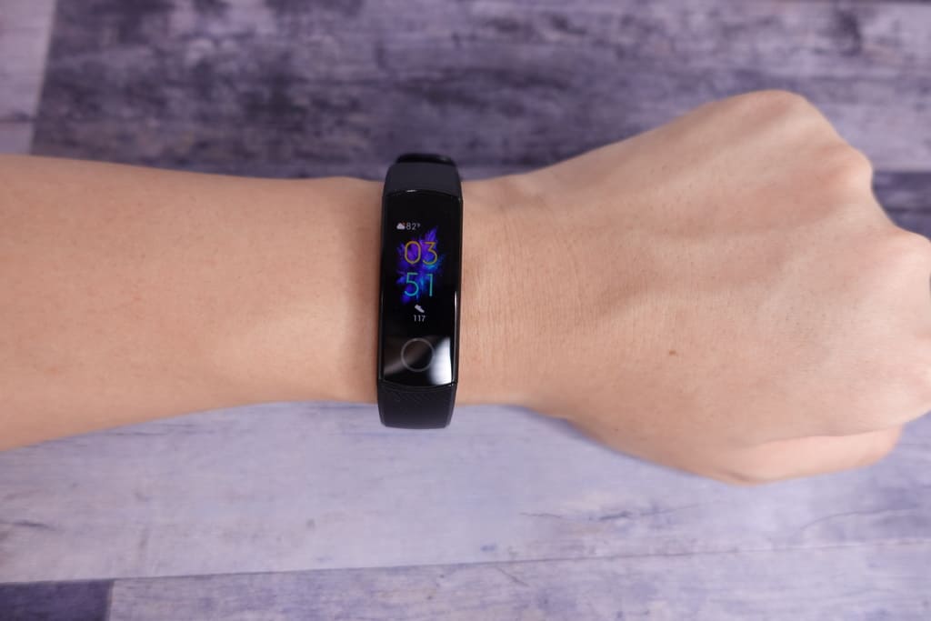 HAUWEI HONOR Band 5のディスプレイ